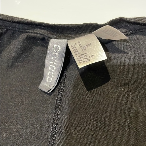 *NEW* Sleeveless Men's Shirt - Picture 2 of 8